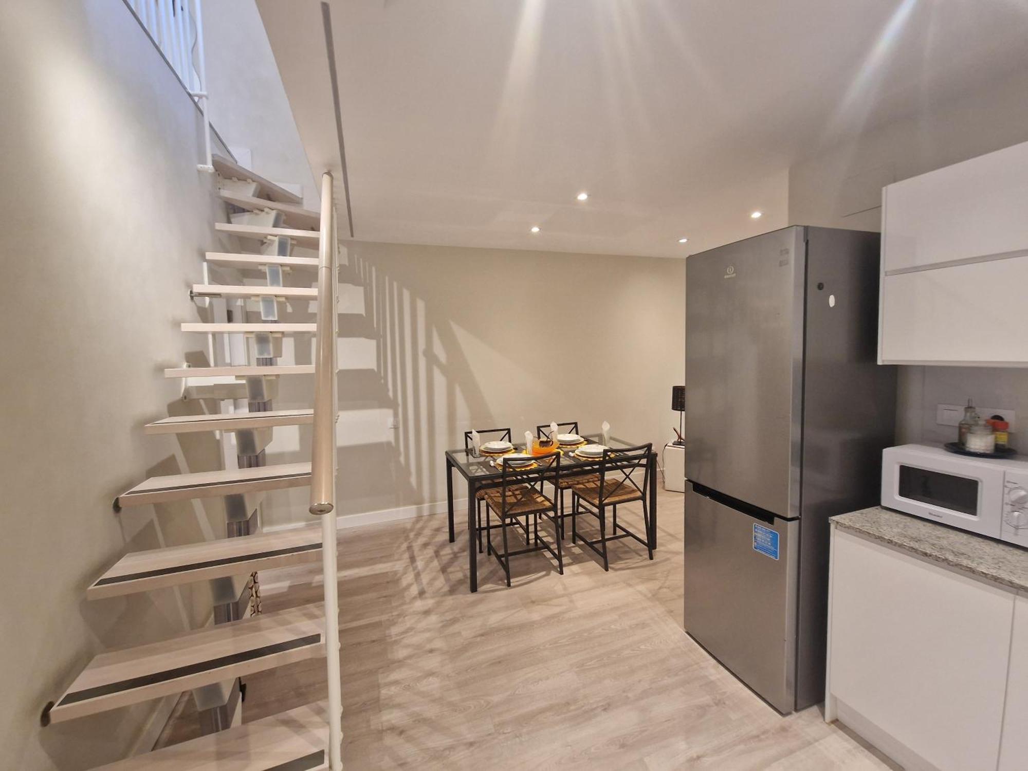 Barcelona Duplex De 3 Habitaciones L’Hospitalet de Llobregat Zewnętrze zdjęcie